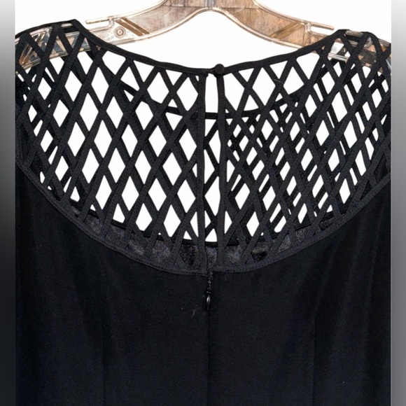 White House Black Market Dress LBD Sheer Sleeves Long Sleeve Cocktail Party Sz 4 - Picture 8 of 10